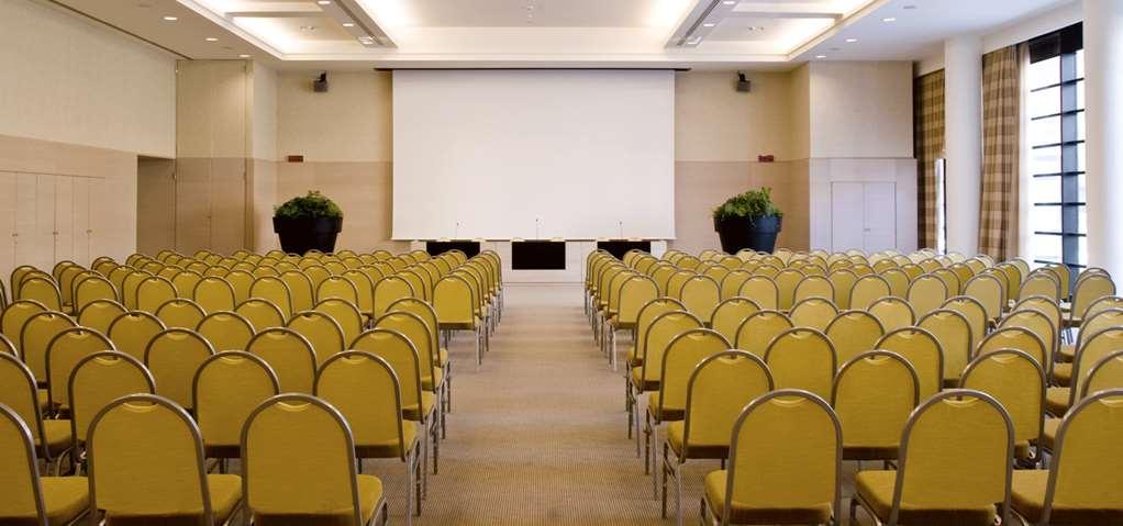 Starhotels Grand Milan Saronno Servizi foto