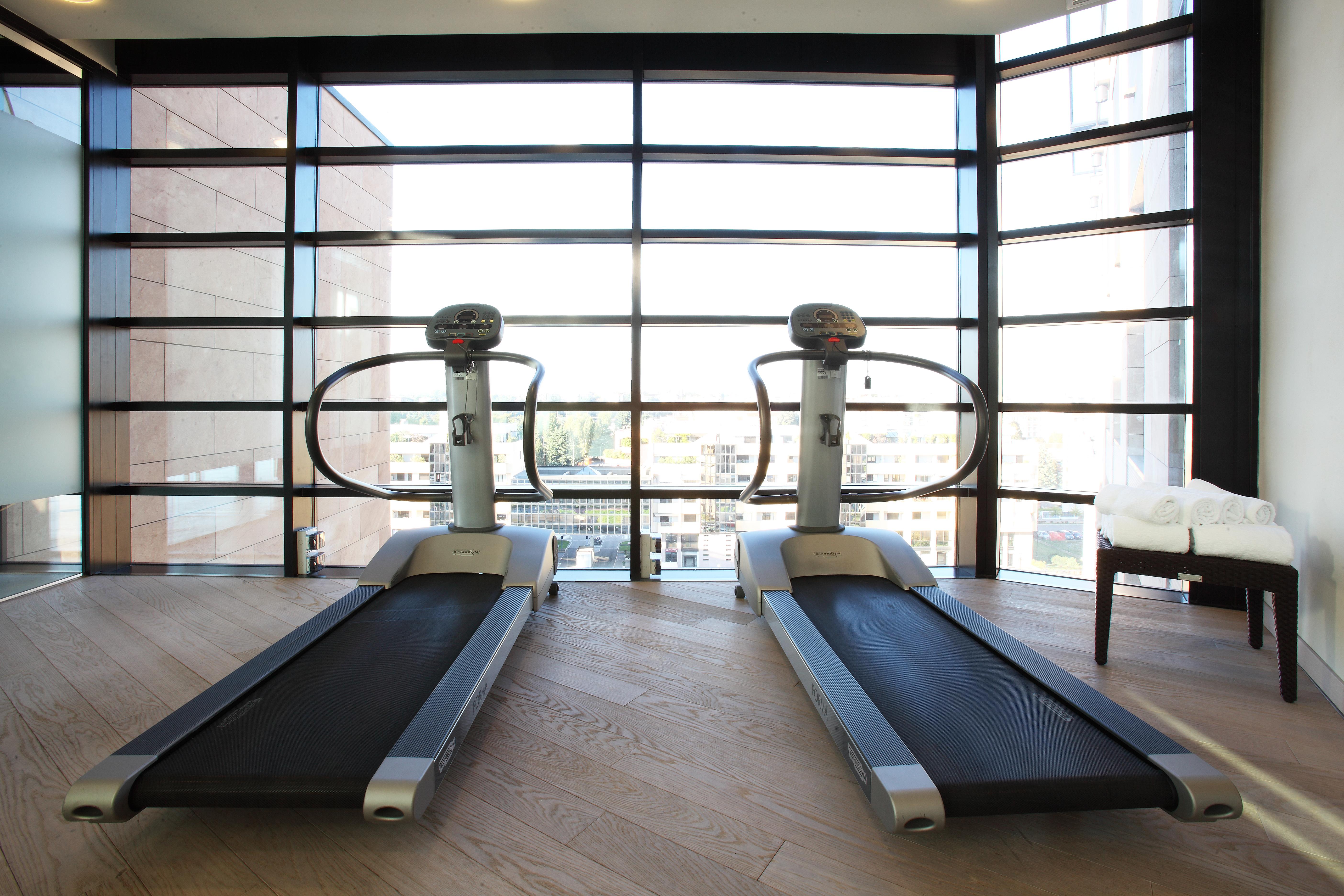 Starhotels Grand Milan Saronno Esterno foto